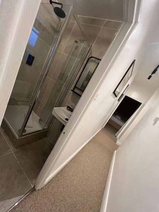 Modern Flat In Central לונדון מראה חיצוני תמונה